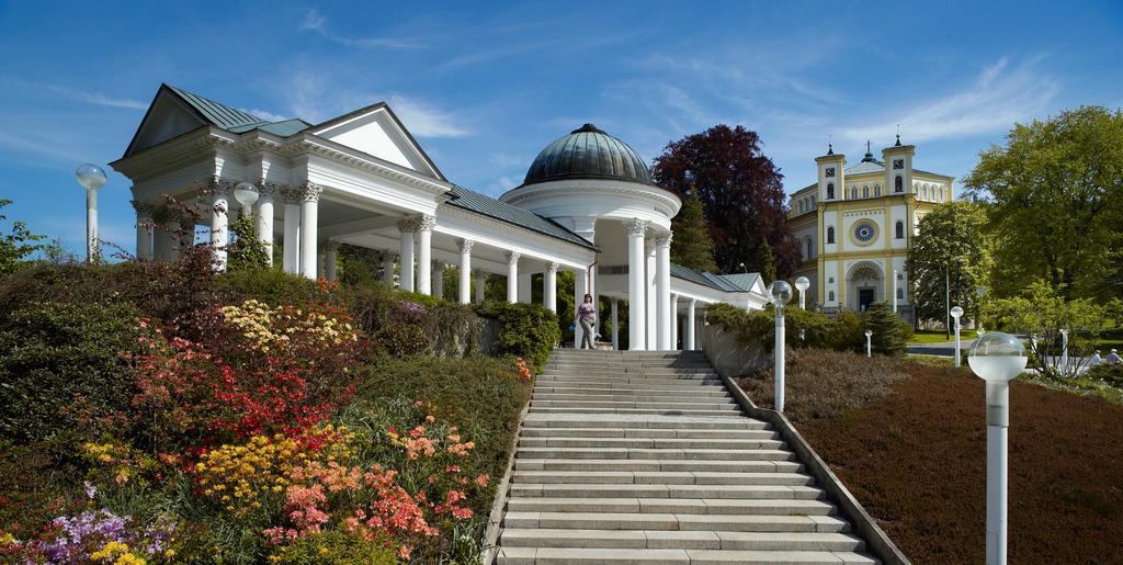 Hotel Excelsior Марианске-Лазне Экстерьер фото